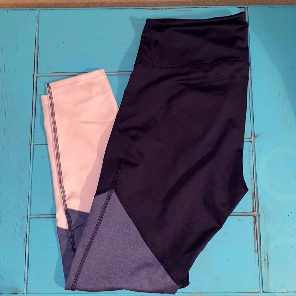 Old Navy Active Leggings